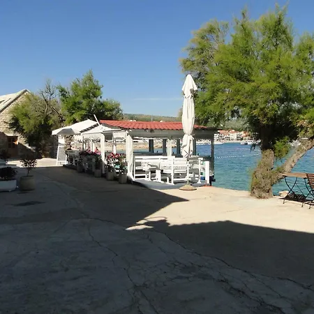 In - Sibenik Riviera 35574 * Primošten